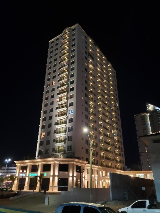 Monoambiente De Lujo En Place Lafayette - Ganadores Del Premio Award 2025 Punta del Este Exterior foto